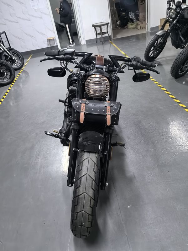 二手香帅硬汉 宽胎