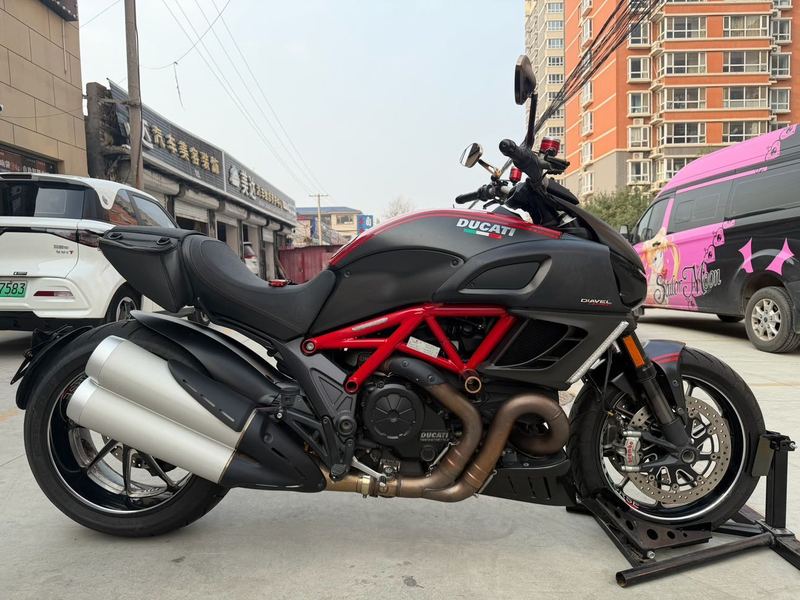 二手杜卡迪Diavel 