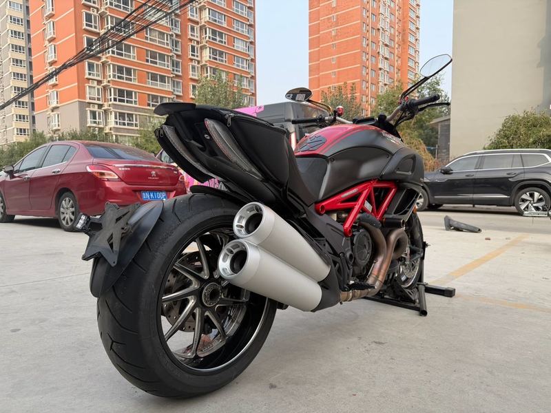 二手杜卡迪Diavel 