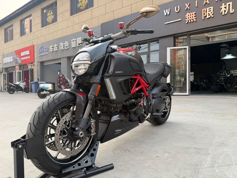 二手杜卡迪Diavel 