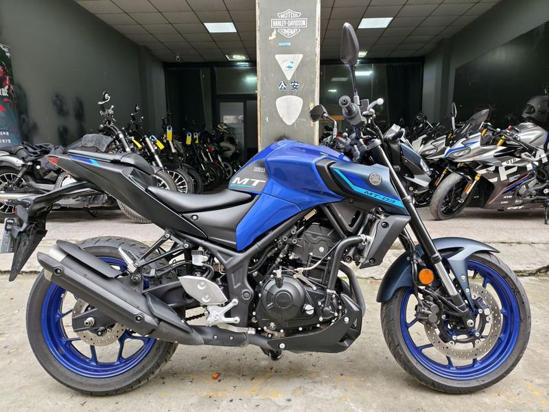 二手雅马哈MT-03