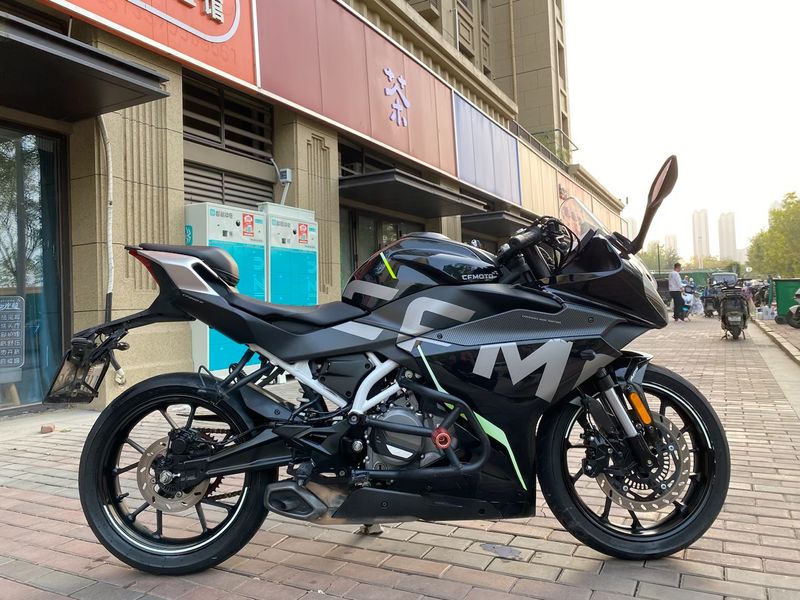 二手春风250SR