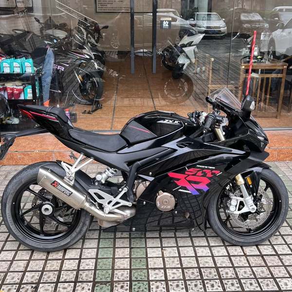 二手张雪机车500RR