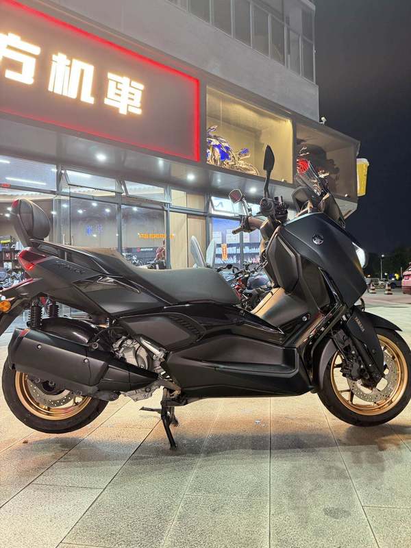 二手雅马哈XMAX