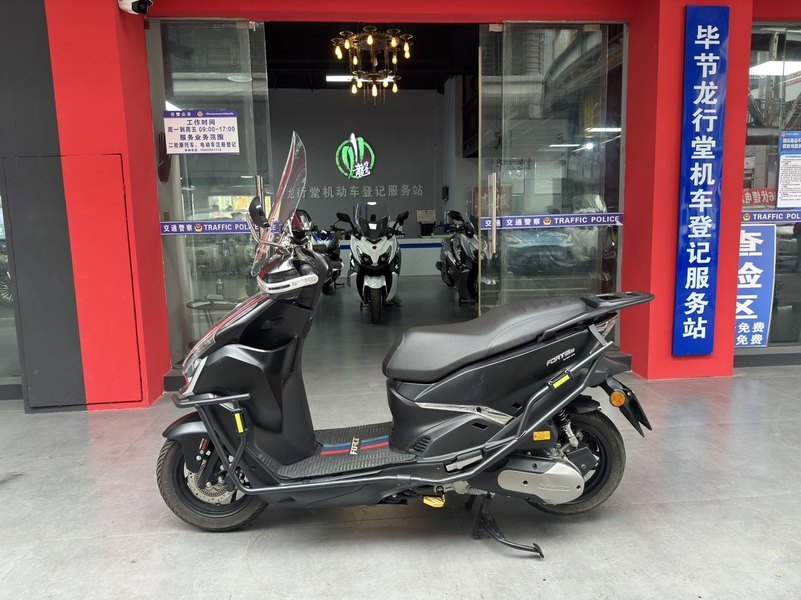 二手QJMOTOR鸿150RS