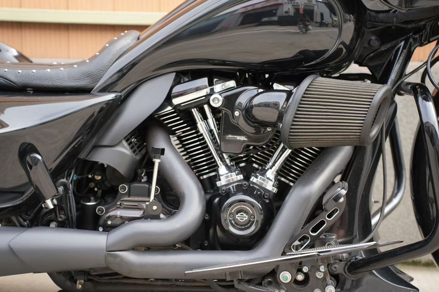 二手哈雷戴维森公路滑翔 Road Glide