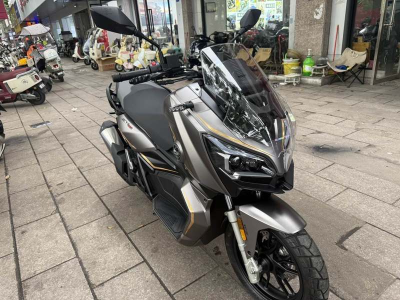 二手QJMOTOR鸿150ADV