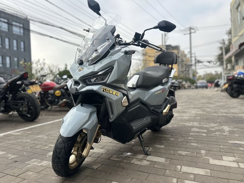 二手三阳哈士奇 Husky ADV150