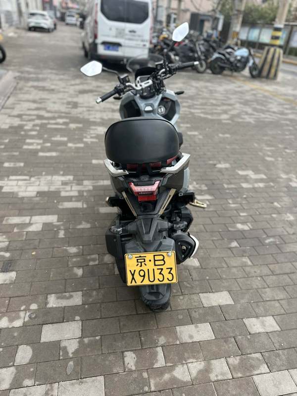 二手三阳哈士奇 Husky ADV150