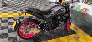 二手贝纳利幼狮 Leoncino 250