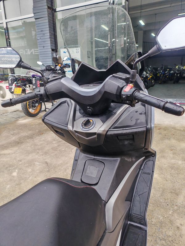 二手大阳V锐 300T