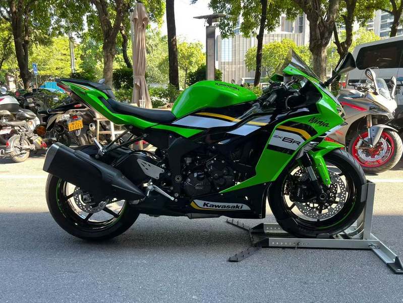 二手川崎Ninja ZX-6R 
