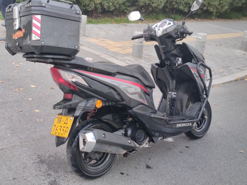 二手新大洲本田裂行 RX125Fi