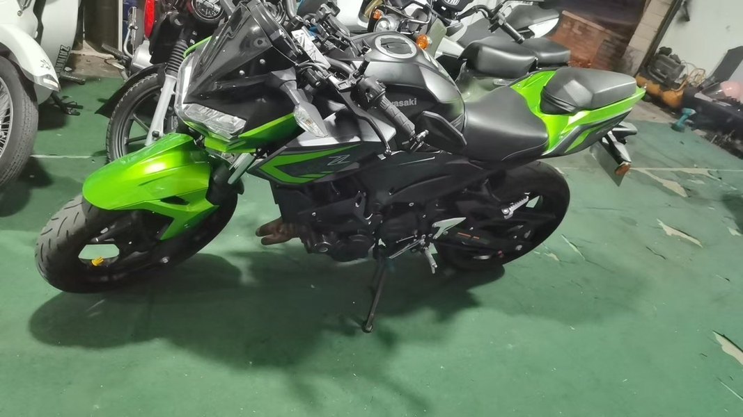 二手川崎Z400