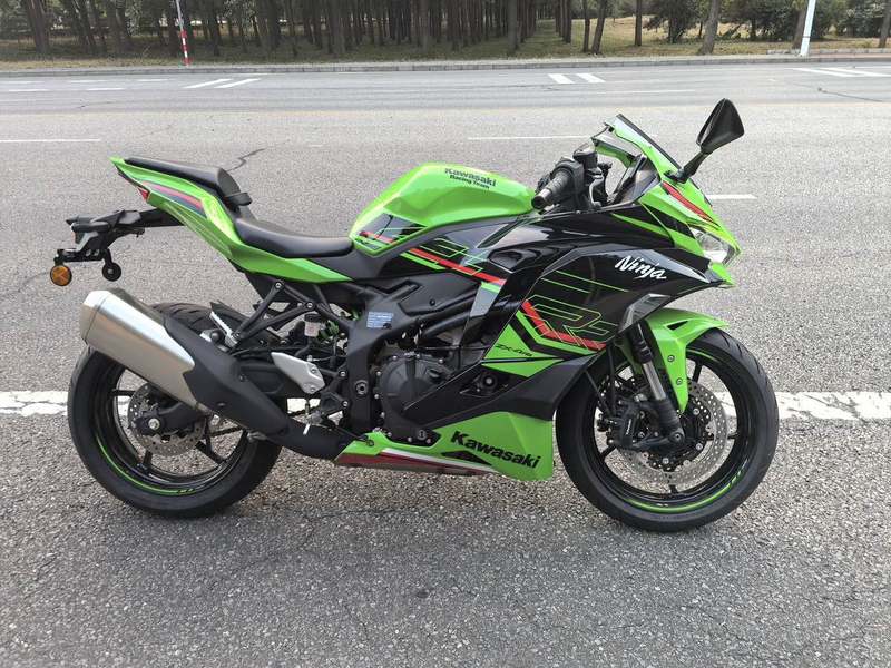 二手川崎ZX-4R