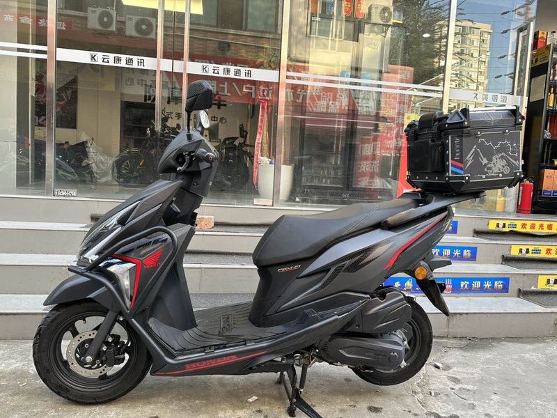 二手新大洲本田裂行 RX125Fi