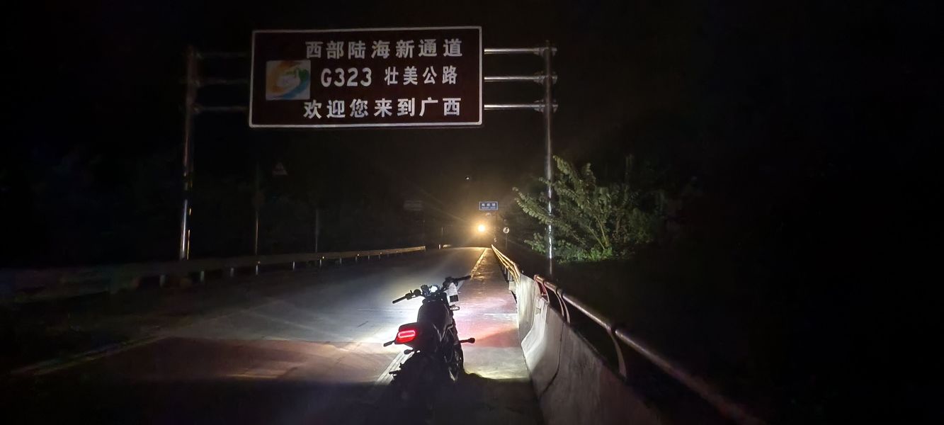 二手贝纳利幼狮 Leoncino 500