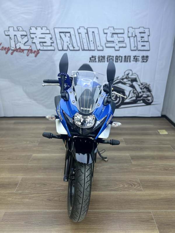 二手豪爵铃木GSX250R