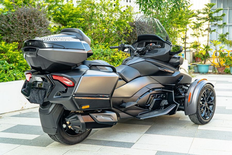 二手庞巴迪Spyder RT