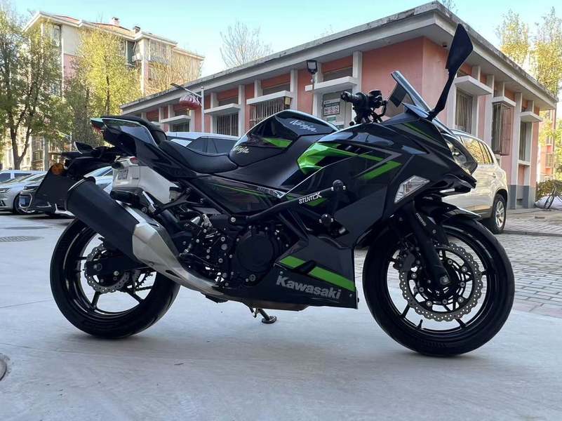 二手川崎Ninja 400