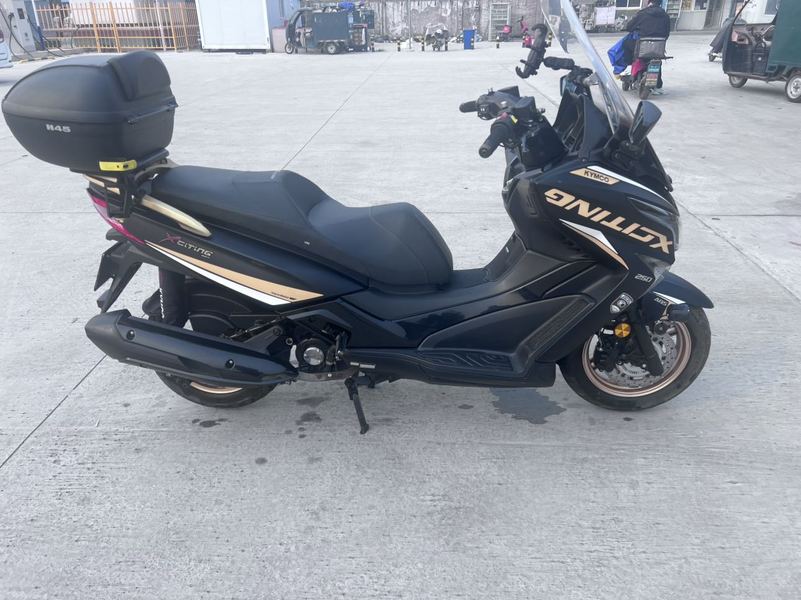 二手光阳赛艇 250