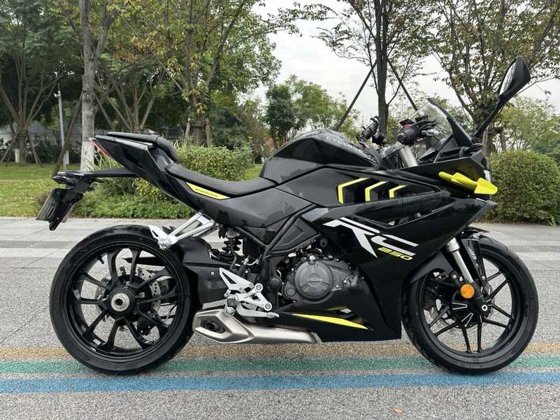 二手赛科龙RC250