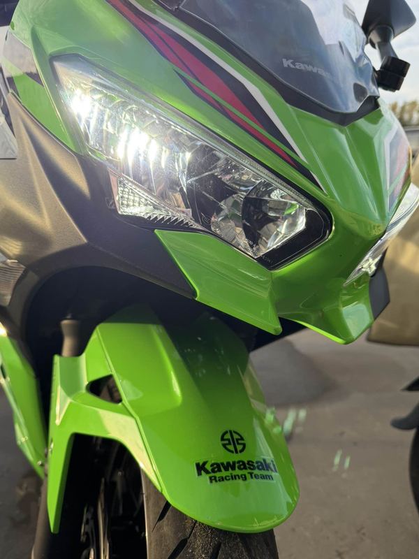 二手川崎Ninja 400