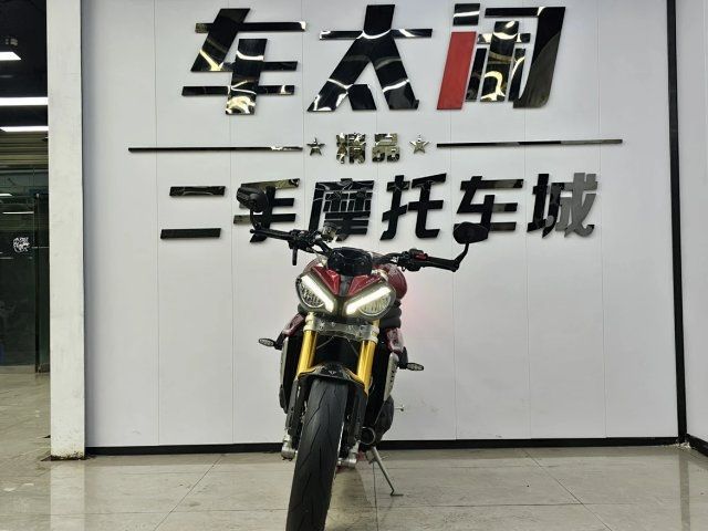 二手凯旋Speed Triple 1200
