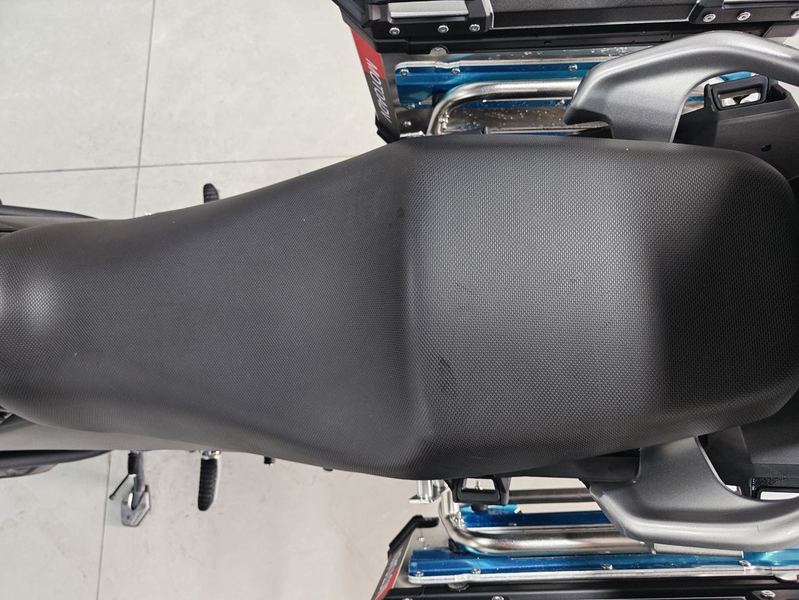 二手豪爵铃木DL250