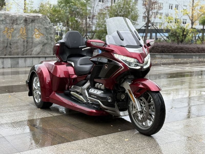 二手本田金翼正三轮