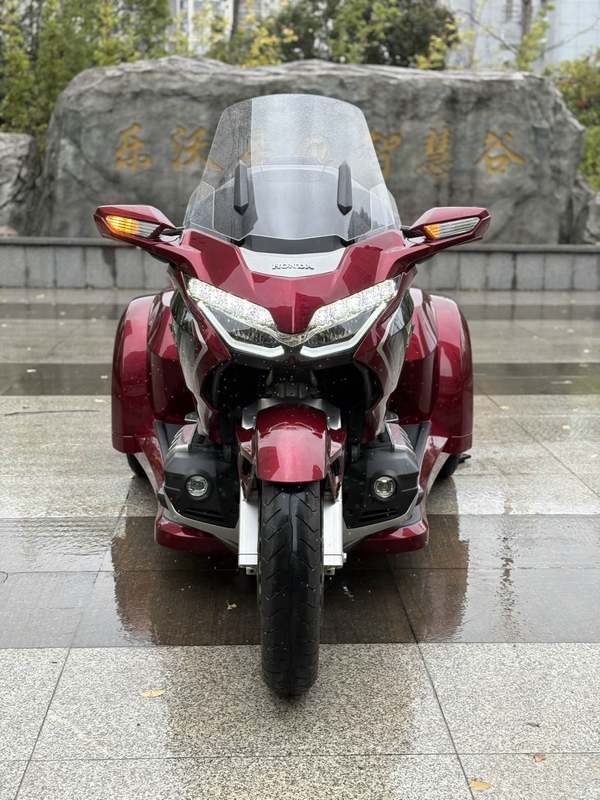 二手本田金翼正三轮