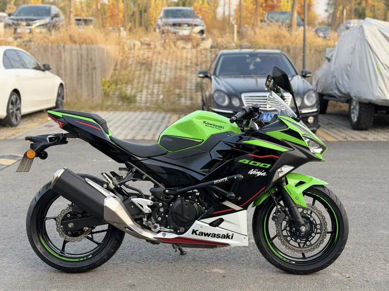 二手川崎Ninja 400