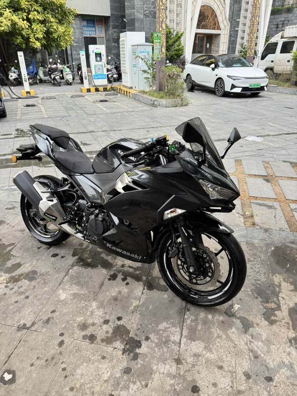 二手川崎Ninja 400