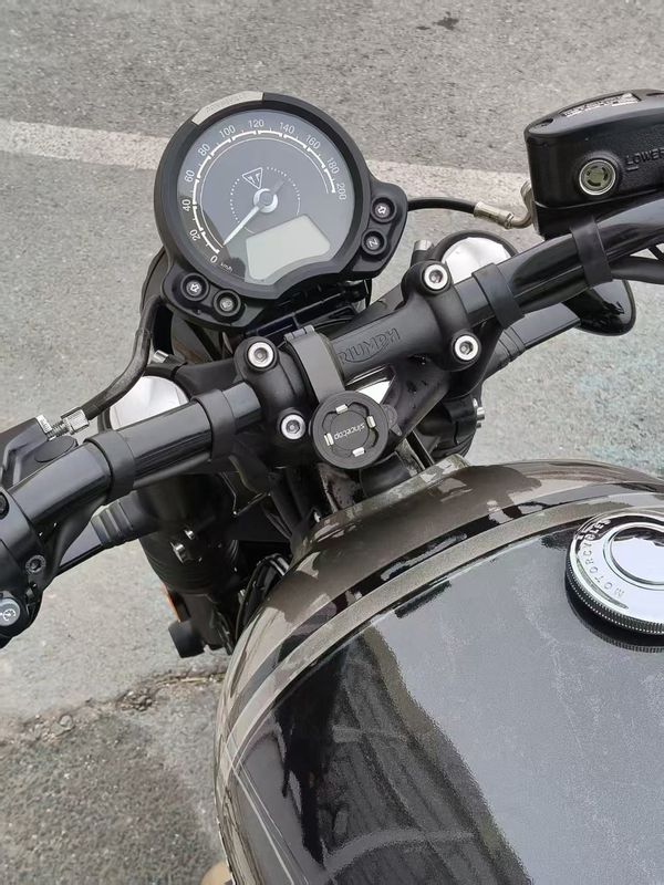 二手凯旋Bonneville Bobber