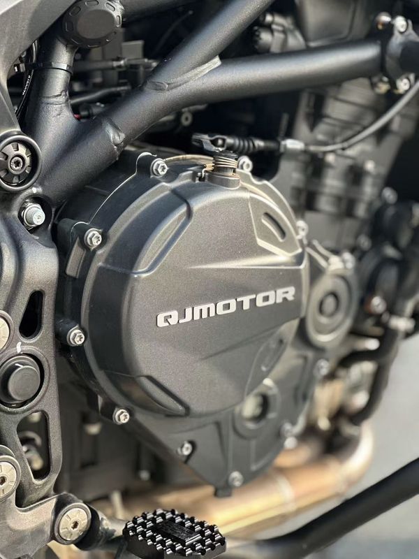 二手贝纳利TRK 902