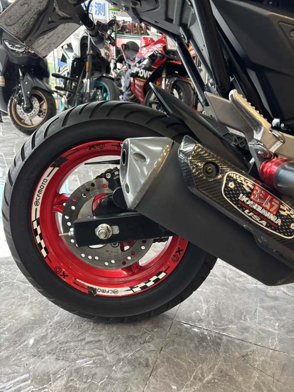 二手春风ST狒狒