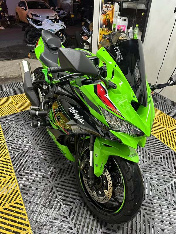 二手川崎ZX-4R