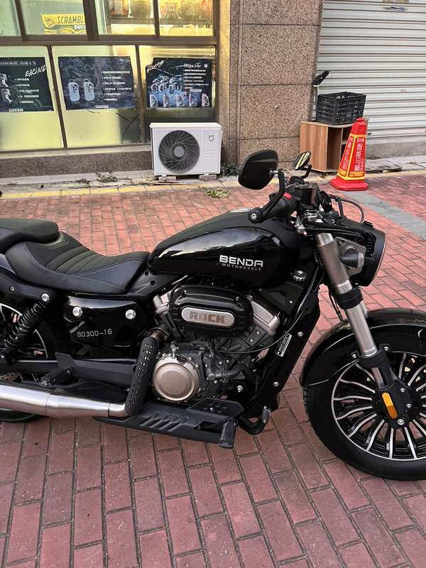 二手奔达Rock300 灰石