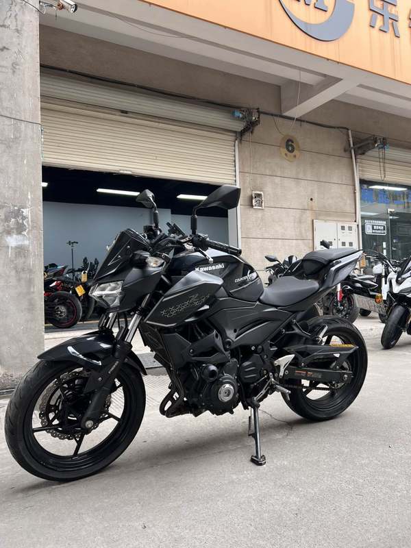二手川崎Z400