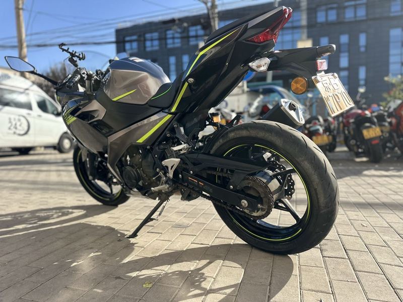 二手川崎Ninja 400