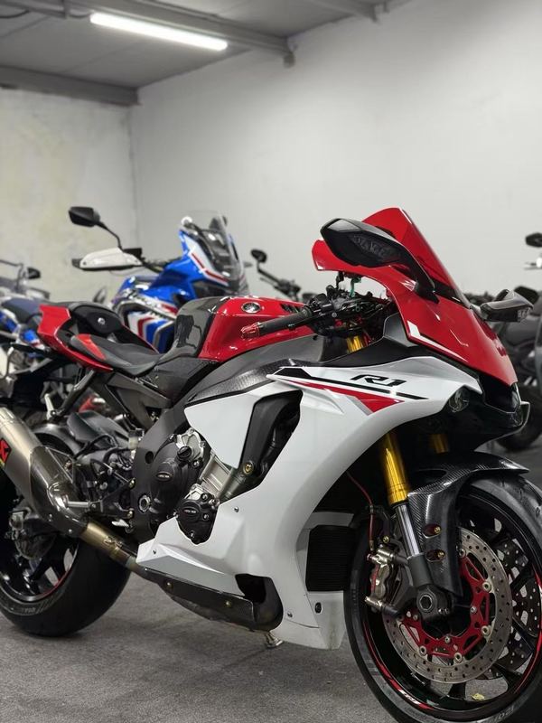 二手雅马哈YZF-R1