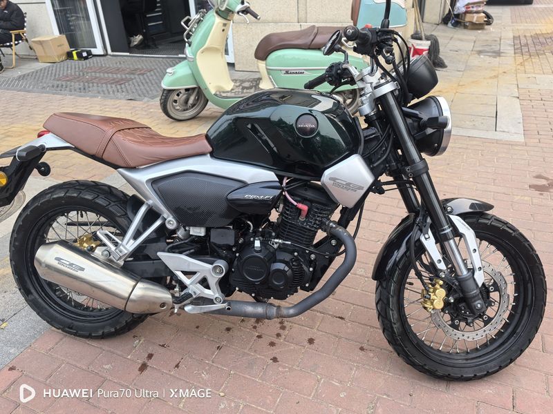 二手五羊本田鸷道 CB190SS