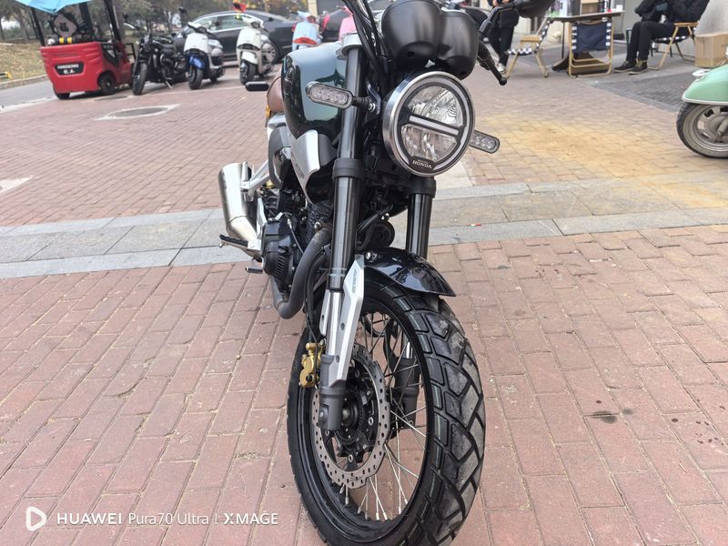 二手五羊本田鸷道 CB190SS