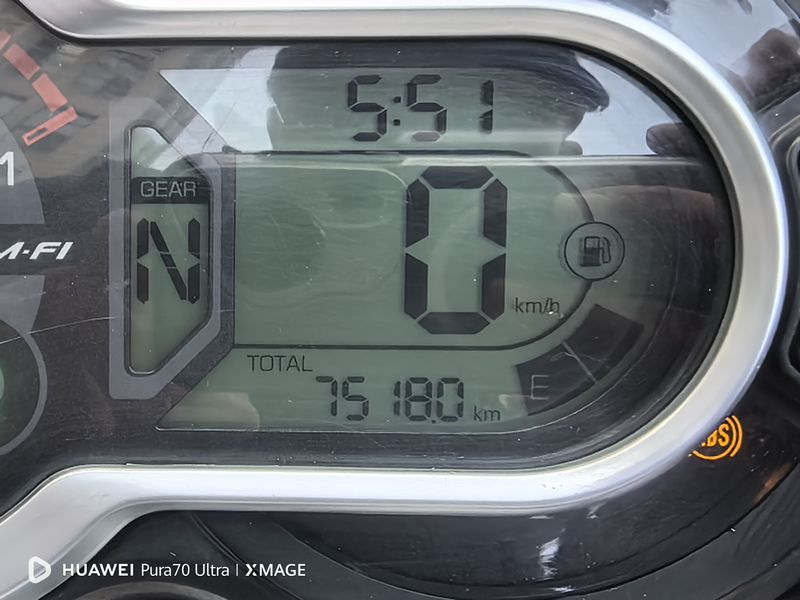 二手五羊本田鸷道 CB190SS