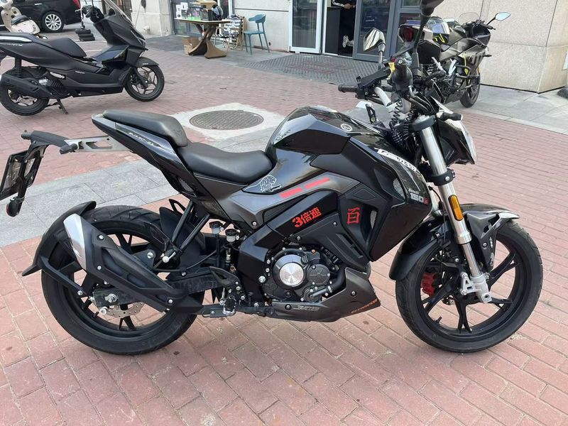 二手贝纳利小迅龙 BN150S