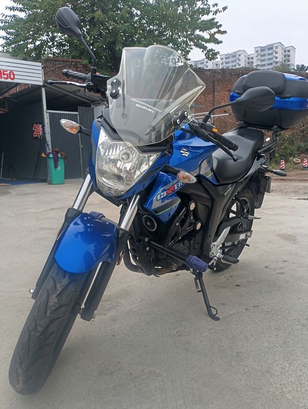 二手济南铃木极客飒 Gixxer 155 NK