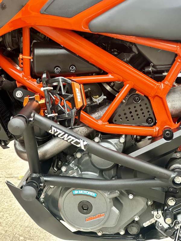 二手KTMR2R390 Duke