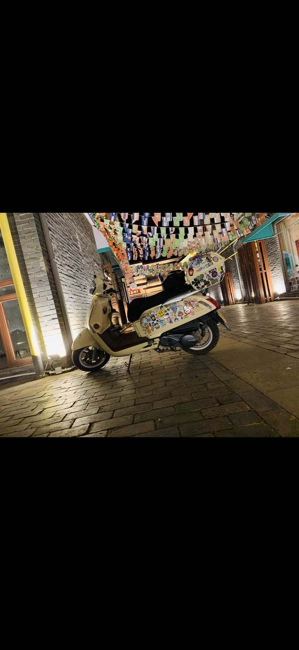 二手光阳LIKE 180 Fi双色版