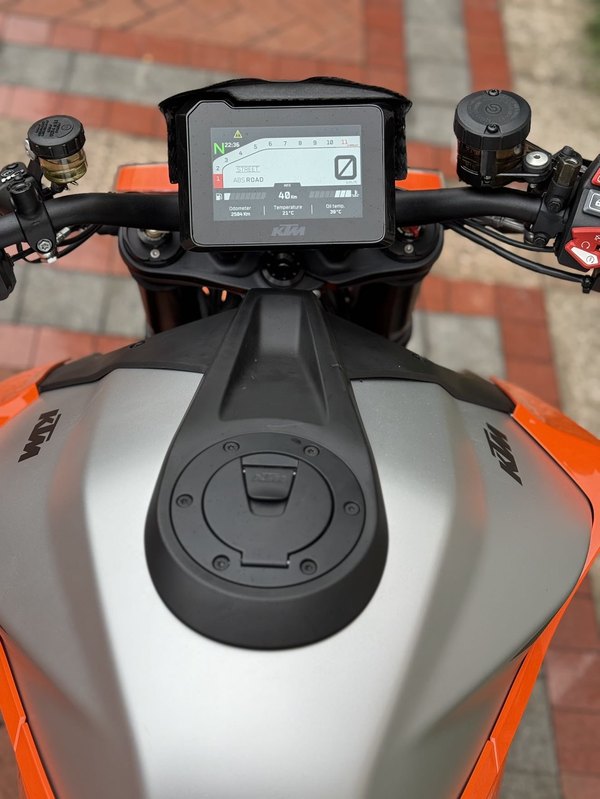 二手KTMR2R1290 Super Duke