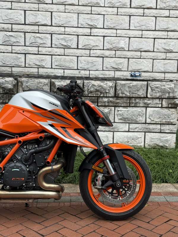 二手KTMR2R1290 Super Duke
